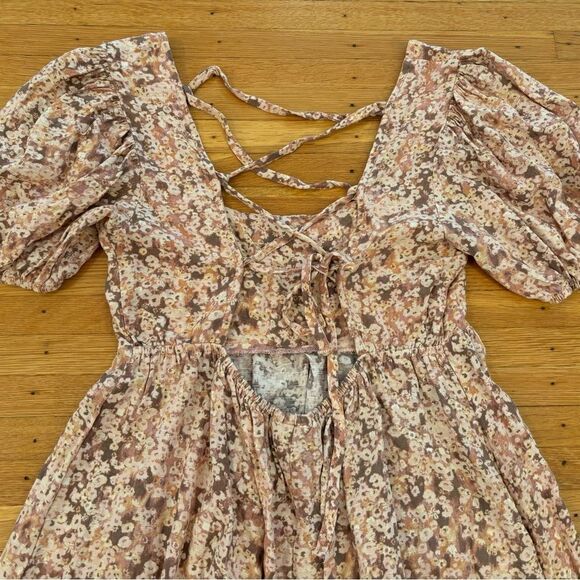 Sky & Sparrow pink floral short sleeve open cross back dress - Picture 4 of 6